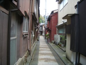 ひがし茶屋の裏路地