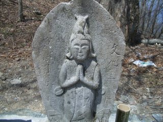 石仏です。